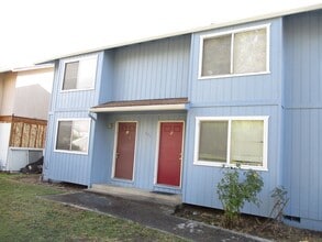 Building Photo - 36-2-2