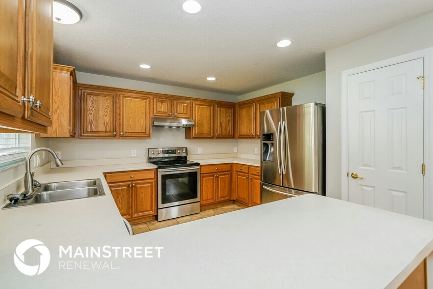 Building Photo - 2262 Blackwood Dr