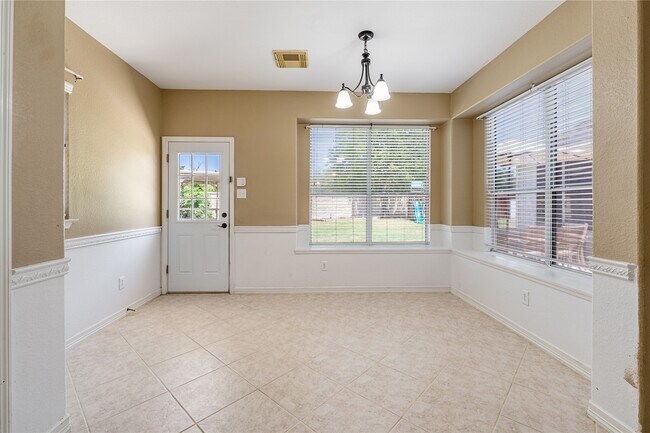 Building Photo - 14431 Rosehill Estates Ln
