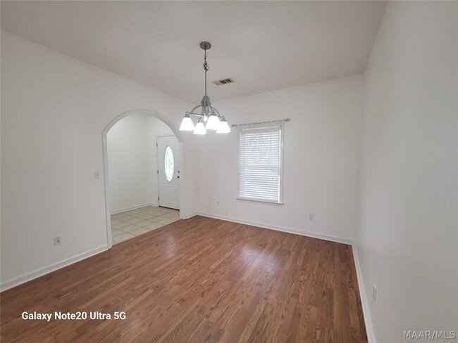 Building Photo - 77 Groves Ln