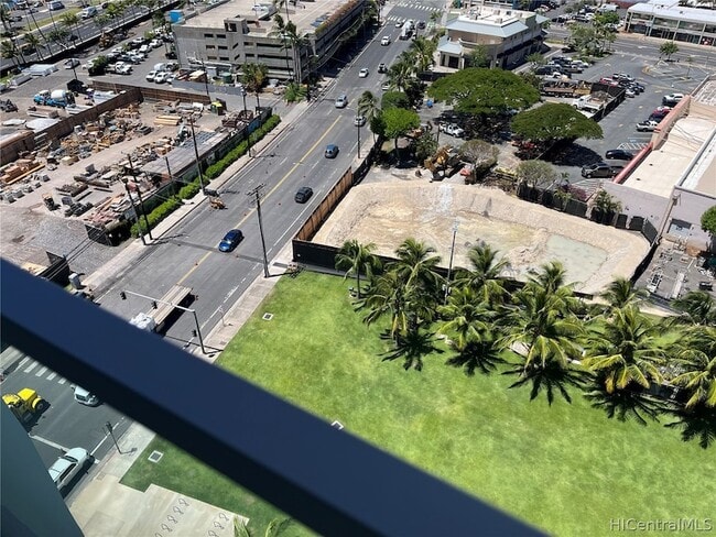 Building Photo - 1000 Auahi St