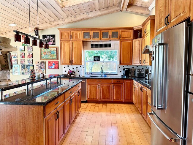 Building Photo - 960 Bayberry Point Dr
