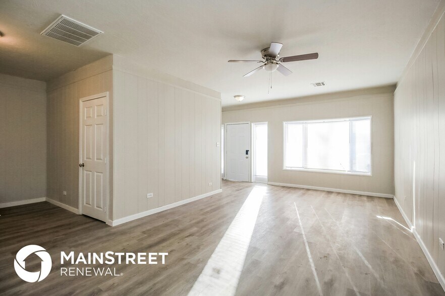 Building Photo - 1813 Ronald St