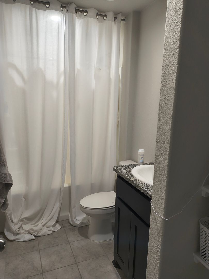 Building Photo - 7701 Orange Blossom Rd