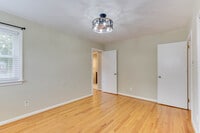 Building Photo - 1701 Meredith Rd