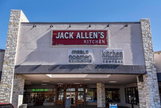 Building Photo - 7801 Shoal Creek Blvd