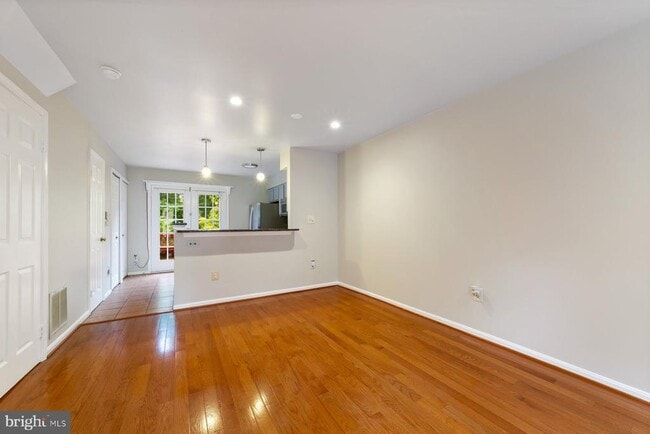 Building Photo - 6474 Brick Hearth Ct