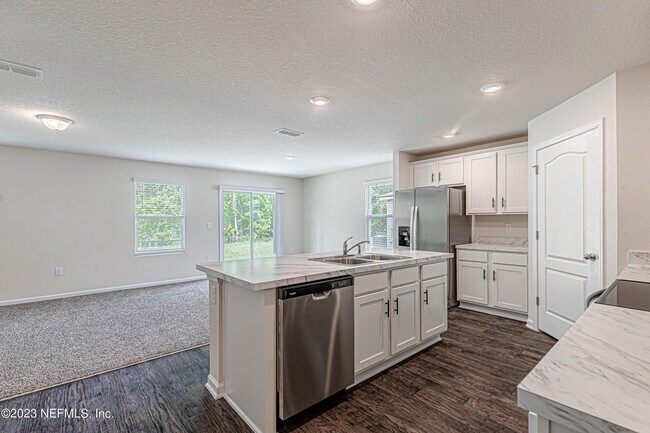 Building Photo - 2058 Garrison Wy