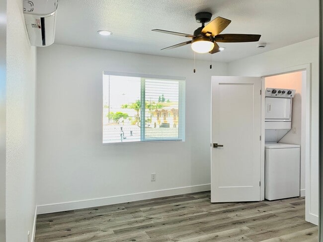 Building Photo - CHARMING Newly Constructed 1BD/BA Availabl...