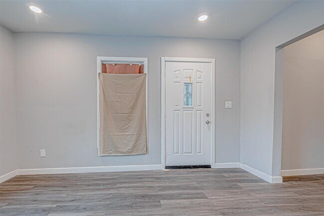 Building Photo - 7422 Avenue I