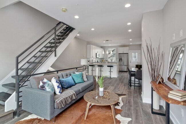 Building Photo - Brand New Luxury Apartment Brewerytown