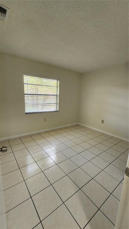 Building Photo - 2108 Bahamas Ct
