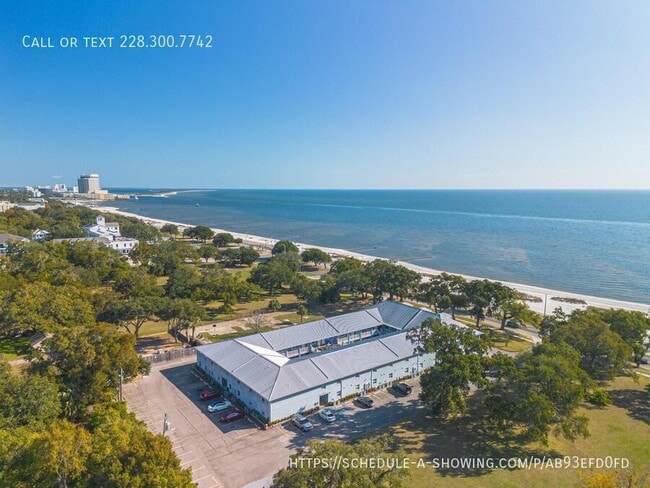 Building Photo - 1282 Beach Blvd