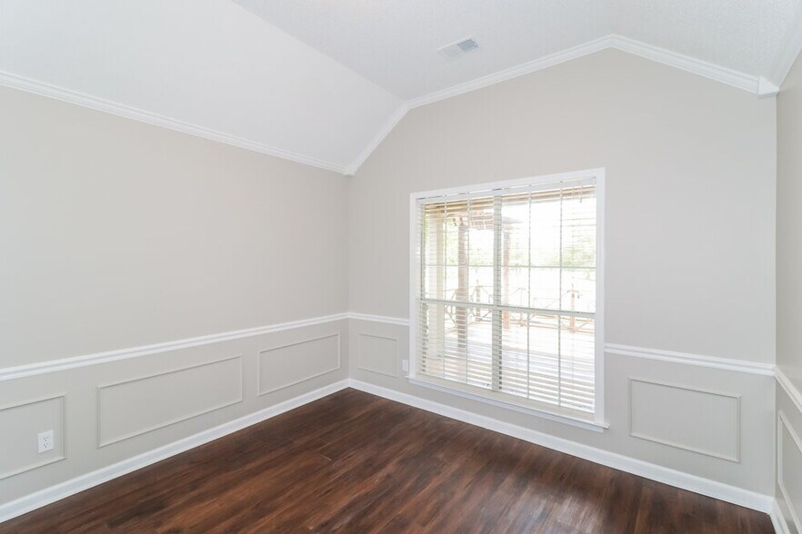 Building Photo - 4101 Persimmon View Cove