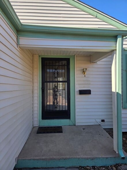 Building Photo - 97 S Macon Ct