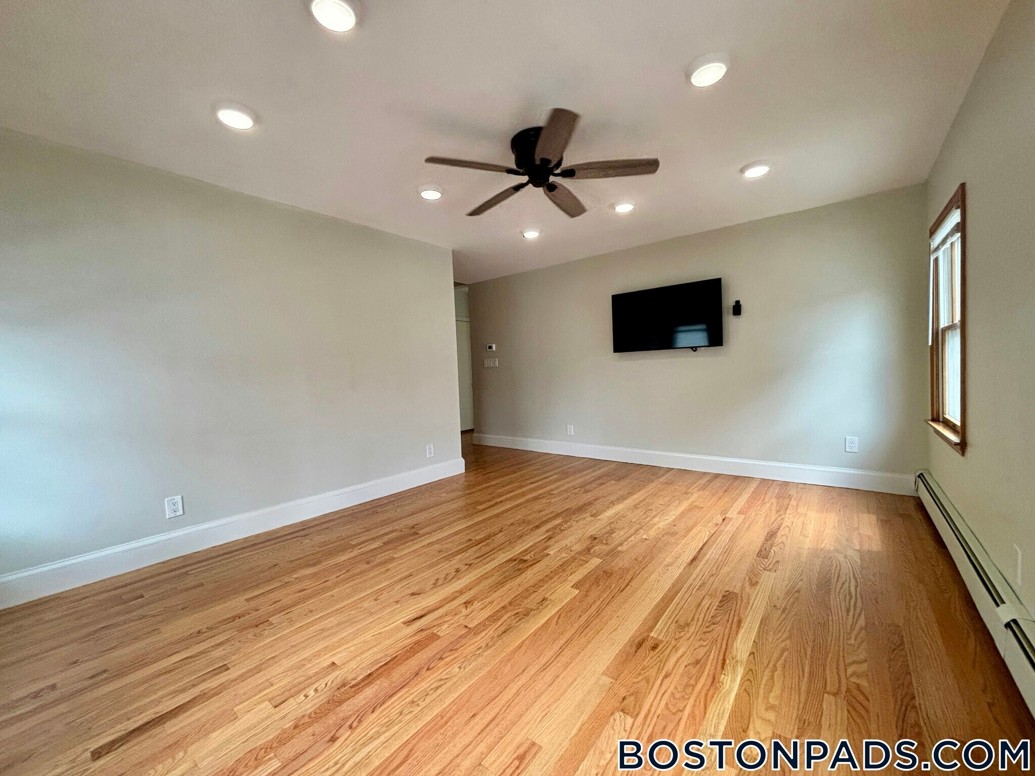 Building Photo - 48 Shannon St