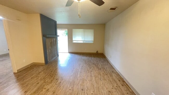 Building Photo - 2357 Fir Ave