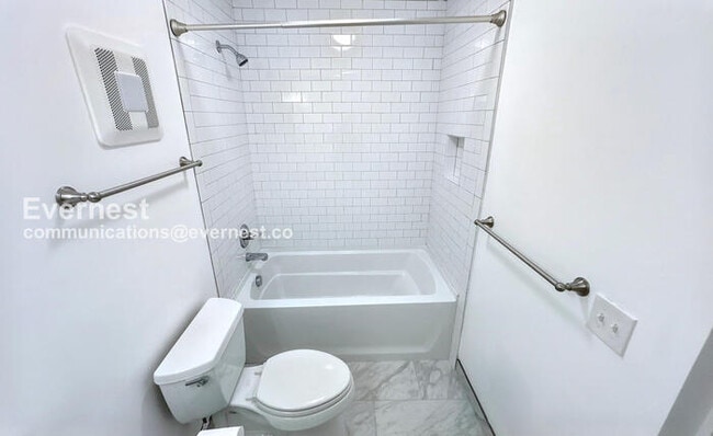 Building Photo - 21 Vaughns Gap Rd