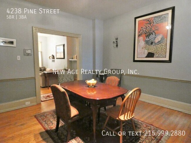 Building Photo - 4238 Pine St