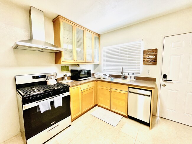 Building Photo - 4439 Felton St