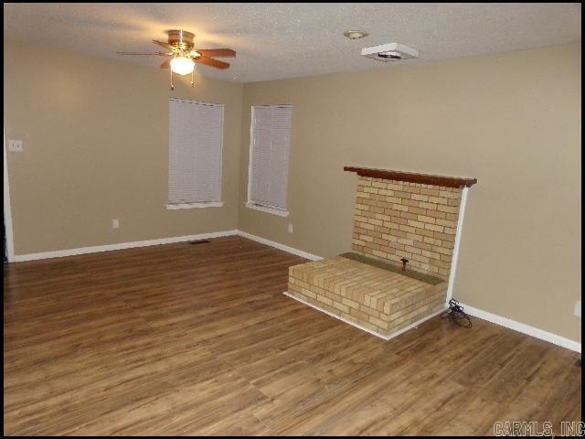 Building Photo - 1921 W 16th St