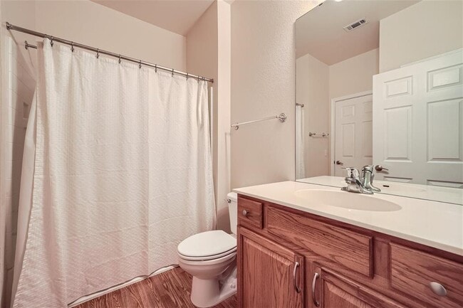 Building Photo - 120 Muir Ct