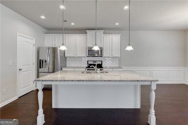Building Photo - 5216 Apple Grove Rd NE