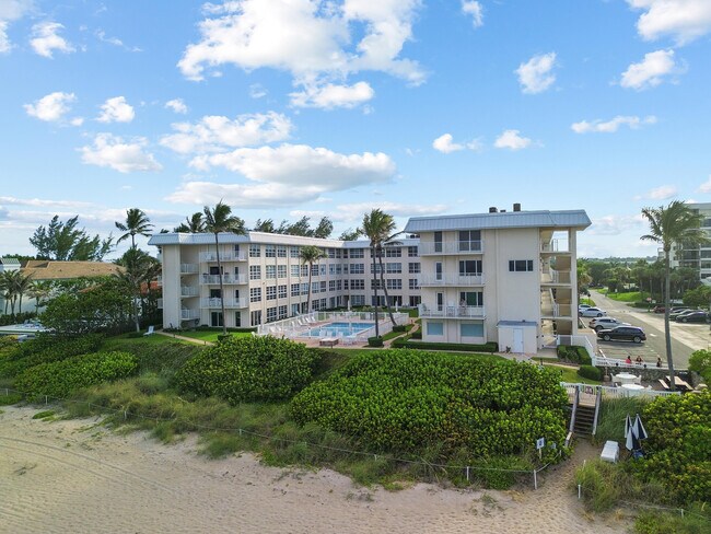 Building Photo - 3851 N Ocean Blvd