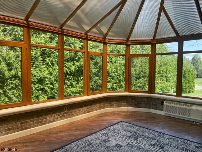 Building Photo - 38 Boehm Way