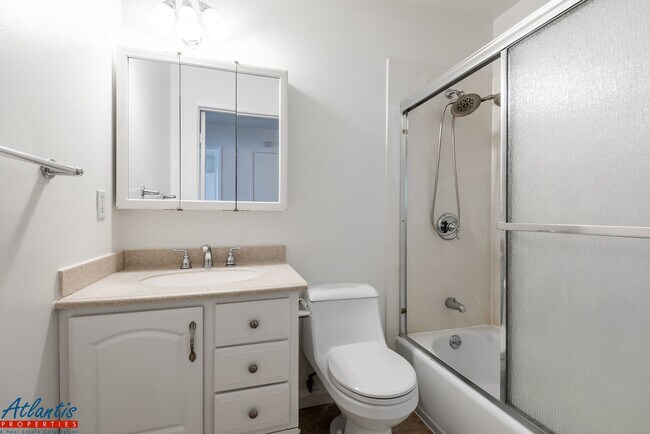 Building Photo - Cambrian Condo | Central A/C | Prime Location