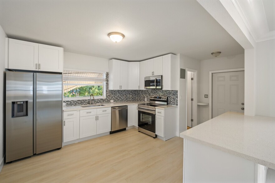 Building Photo - 1219 NW 33rd St