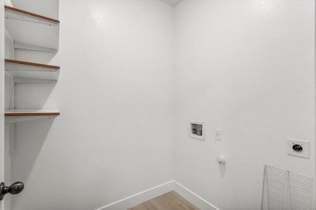 Building Photo - 3702 Tall Cedars Rd