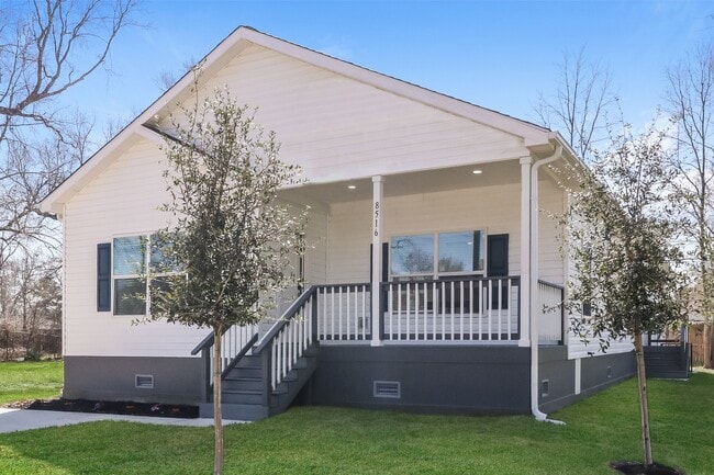 Building Photo - 8516 Kellett St