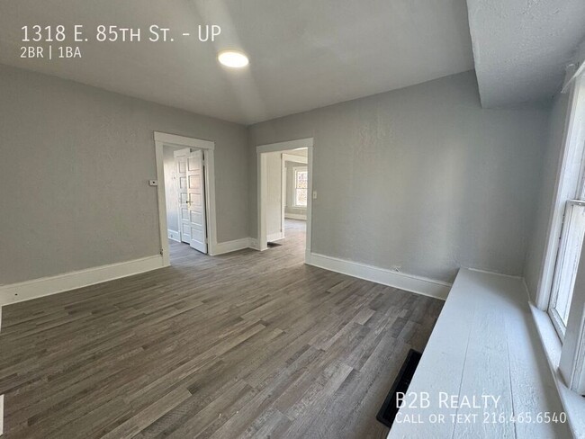 Building Photo - 1318 E 85th St