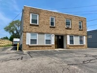 Building Photo - 17 52nd St SE