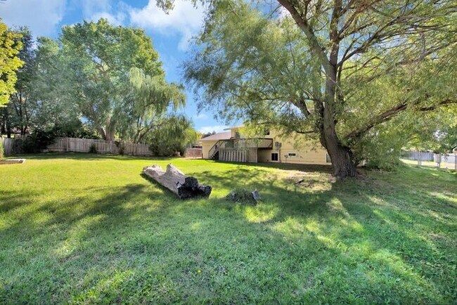 Building Photo - Spacious 5-Bedroom Home in Paradise Hills – North Grand Junction