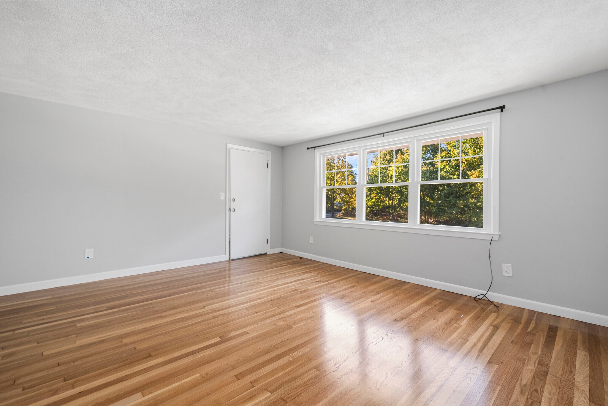 Building Photo - 40 W Wrentham Rd