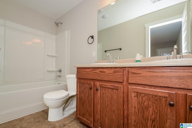 Building Photo - 75 Deer Creek Dr