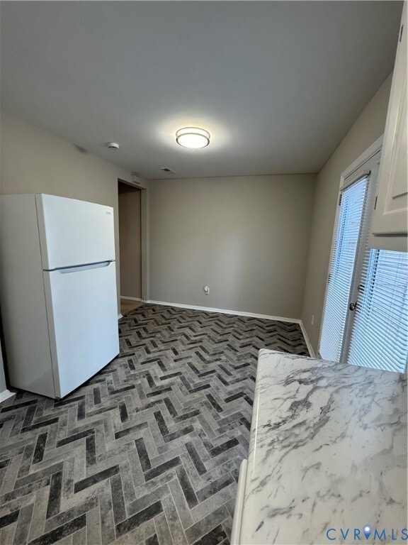 Building Photo - 3618 Luckylee Crescent