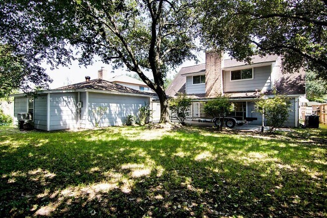 Building Photo - 505 Heathgate Dr