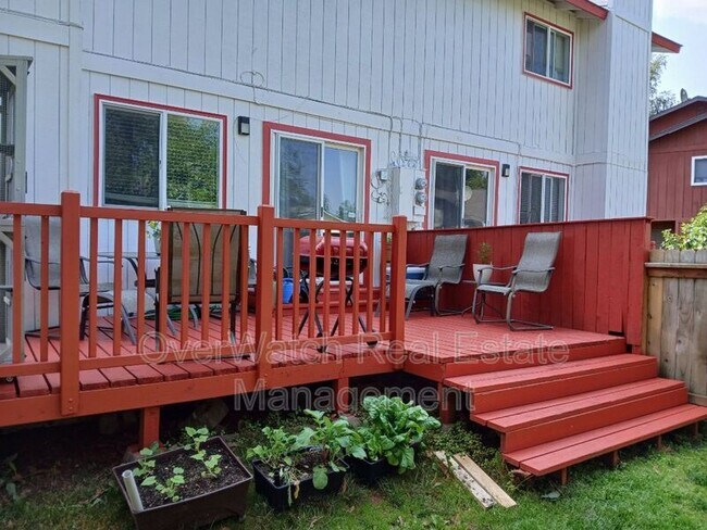 Building Photo - 4925 Rollins Dr