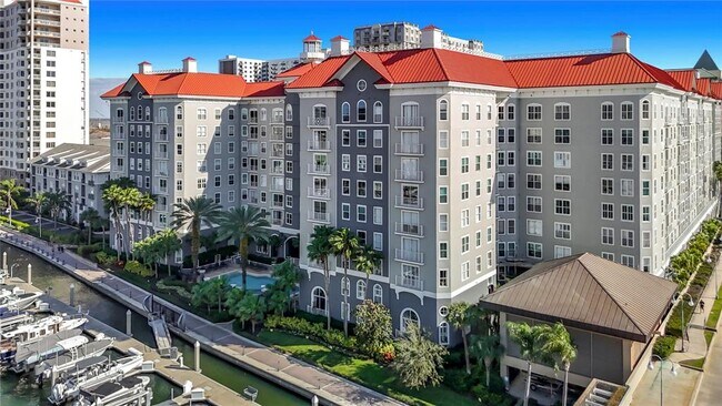 Building Photo - 700 S Harbour Island Blvd