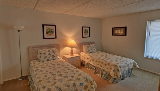 Building Photo - 3900 Gulf Blvd