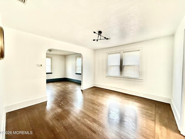 Building Photo - 140 Wall St