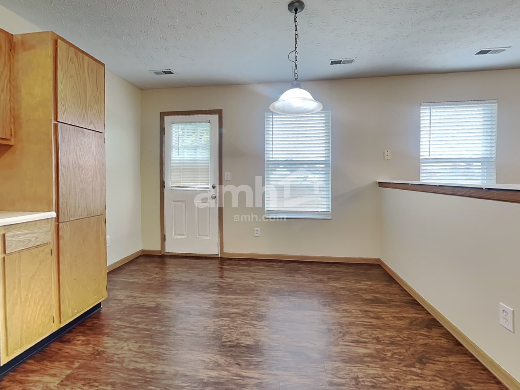 Building Photo - 12 Mynah Dr