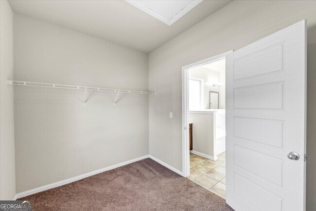 Building Photo - 3777 Shady Maple Dr