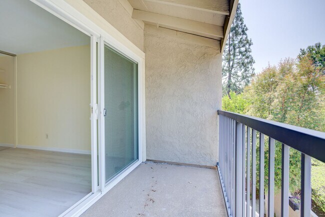 Building Photo - Rowland Unified School District?Welcome to Your Stylish West Covina Retreat!