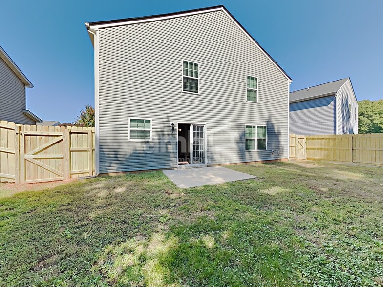 Building Photo - 4905 Manchineel Ln