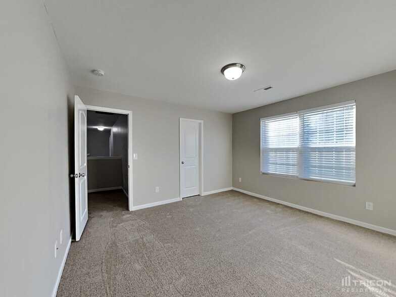 Building Photo - 3884 Ashley Hill Dr