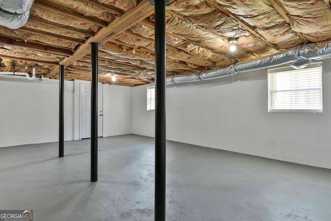 Building Photo - 2366 GA-92